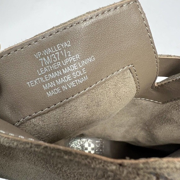 Vince Camuto Walleya Motorcycle Suede Boots Size 7M Taupe NWOT - Picture 11 of 11